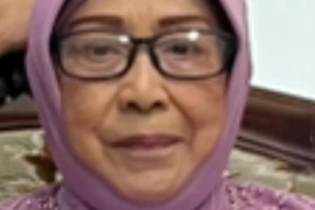 Ronny F Sompie : Turut Berduka Cita Atas Kepulangan Ibunda Mertua Anas Yusuf